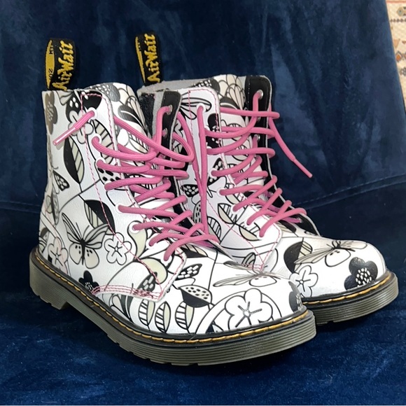 Dr. Martens Shoes - Dr. Martens color changing Floral Boots